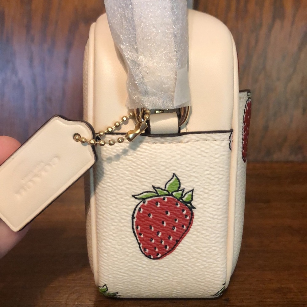 NWT-Coach-SET-Strawberry🍓-Mini Jamie Camera Bag, Skinny ID Case & Bag Charm-$401 - Picture 4 of 16